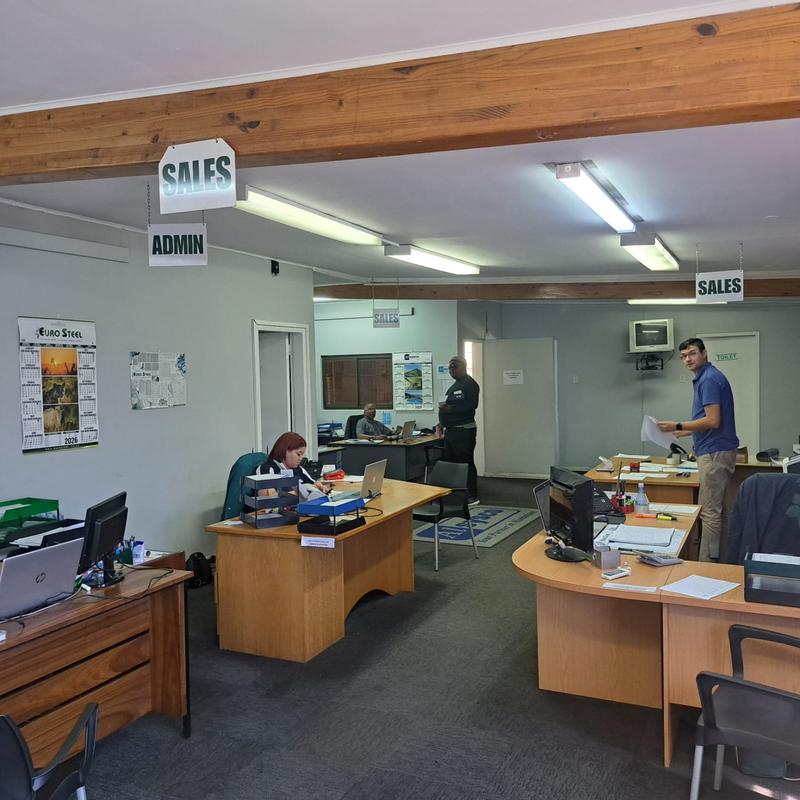 To Let commercial Property for Rent in Deal Party Eastern Cape